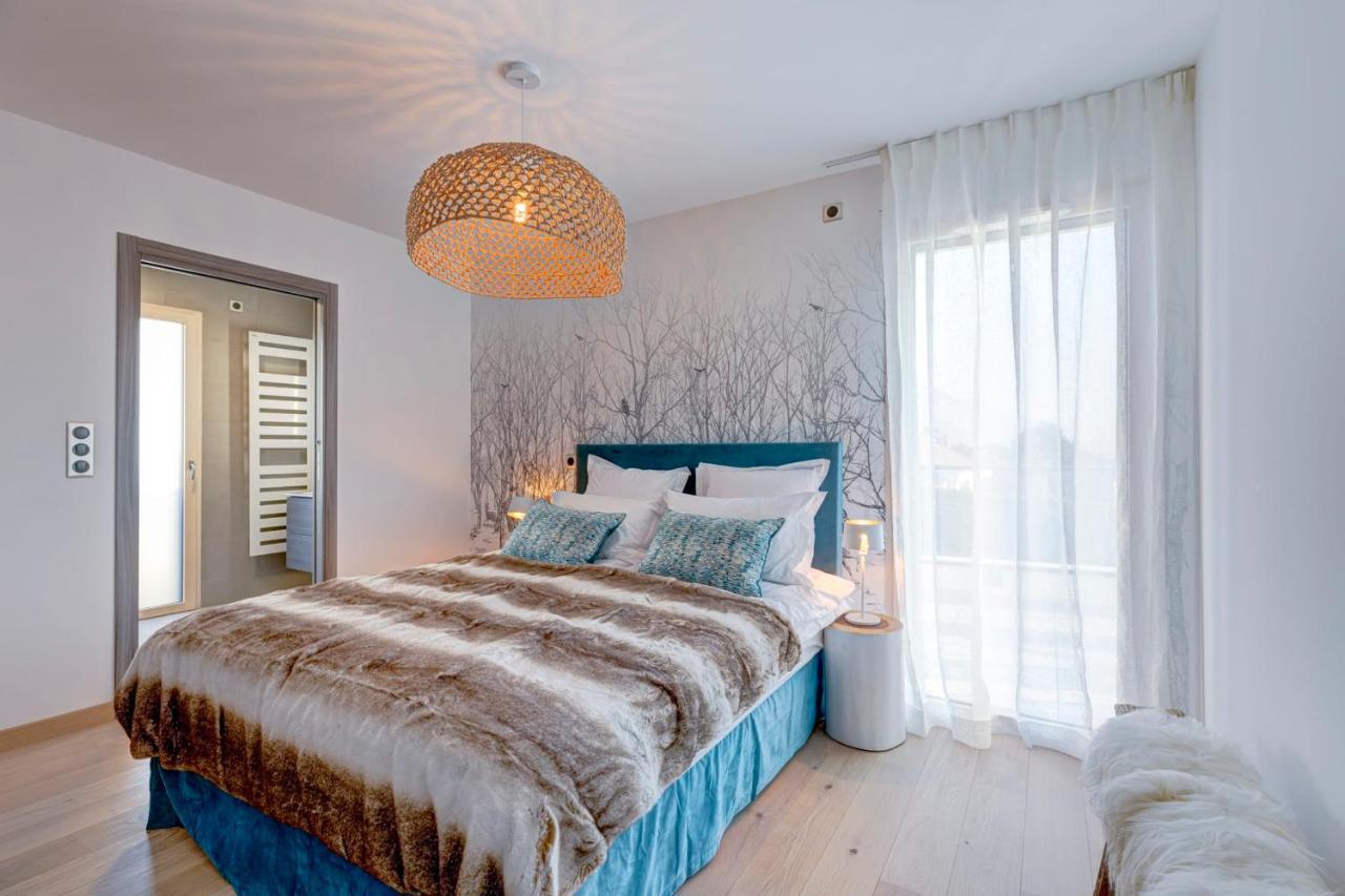 Serenity - 3 Bedroom Top Floor Apartment Parking & Lake View Terrace Annecy Exterior foto